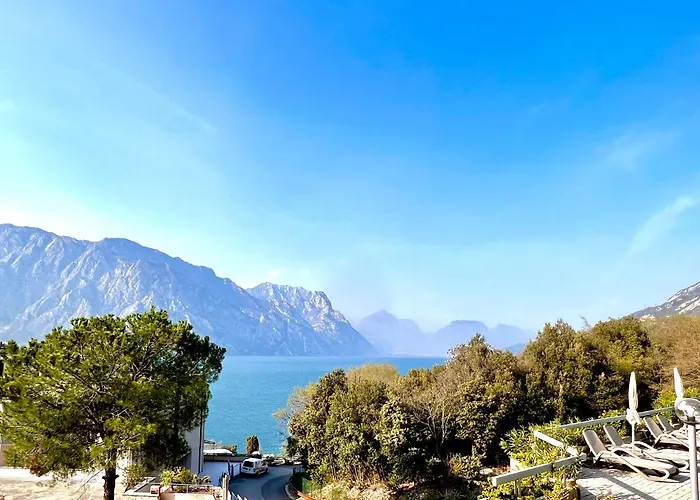 Due Lune Апартаменты *